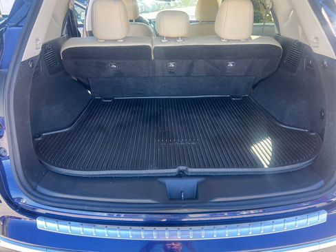 Used 2023 Nissan Murano Platinum w/ Cargo Package image 24