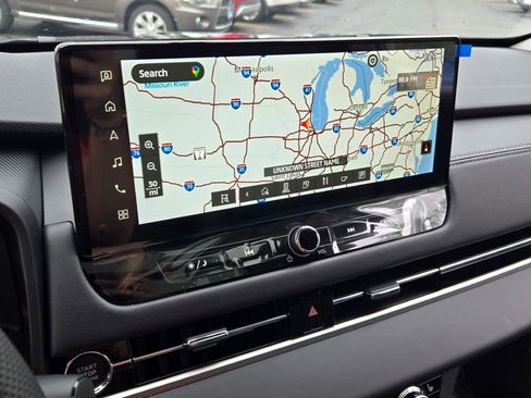 New 2025 Mitsubishi Outlander SE image 26