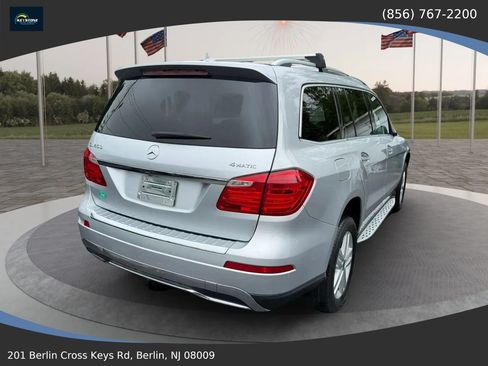 Used 2013 Mercedes-Benz GL 450 4MATIC image 4