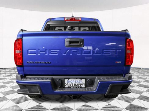 Used 2022 Chevrolet Colorado LT w/ LT Convenience Package AWD/4WD image 16