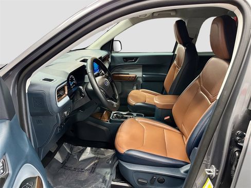 Used 2022 Ford Maverick Lariat w/ Lariat Luxury Package image 21