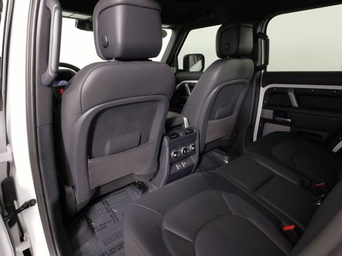 Used 2024 Land Rover Defender 130 Outbound AWD/4WD image 34