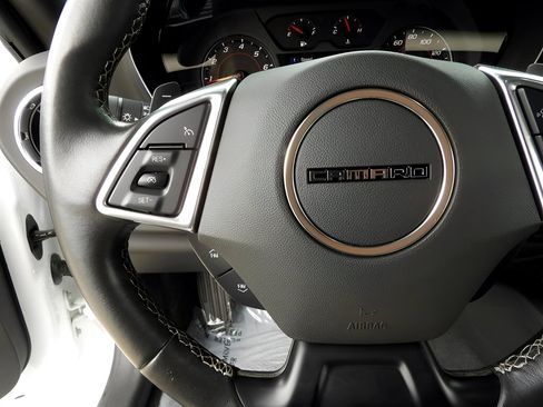 Used 2021 Chevrolet Camaro LT w/ RS Package image 24