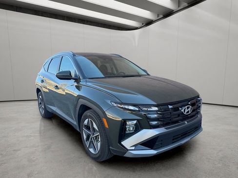 Certified 2025 Hyundai Tucson SEL image 7