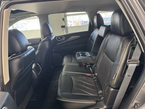 Used 2019 INFINITI QX60 Luxe w/ Essential Package image 24