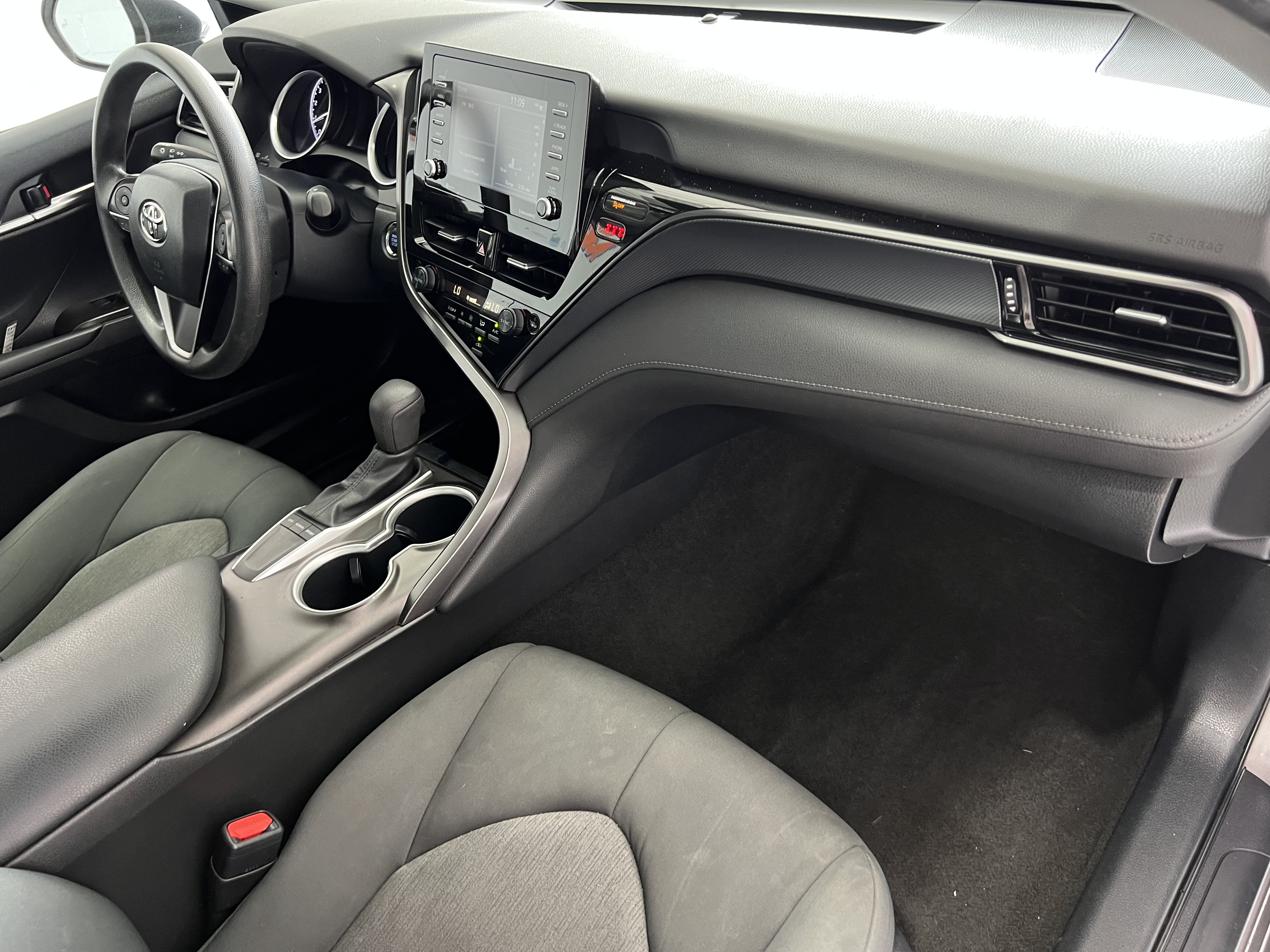 Used 2023 Toyota Camry LE w/ Convenience Package FWD image 21