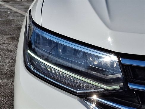 Used 2024 Volkswagen Tiguan Wolfsburg Edition image 9