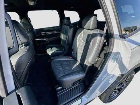 Used 2025 Kia Telluride SX X-Line AWD/4WD image 26