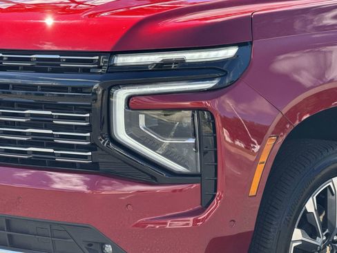 Certified 2025 Chevrolet Tahoe High Country RWD image 6