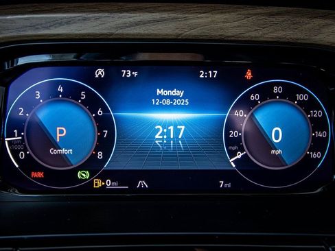 New 2026 Volkswagen Atlas SE image 2