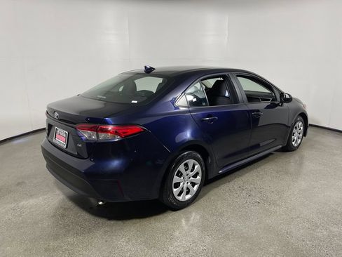 Used 2024 Toyota Corolla LE FWD image 3