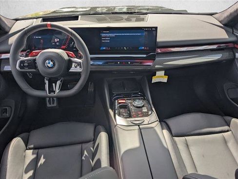 New 2027 BMW M5 w/ Executive Package AWD/4WD image 14