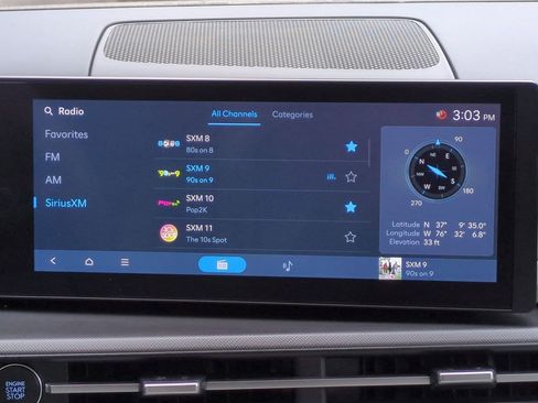 Used 2025 Hyundai Santa Fe SEL FWD image 18