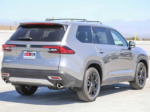 New 2026 Toyota Grand Highlander AWD Hybrid image 5