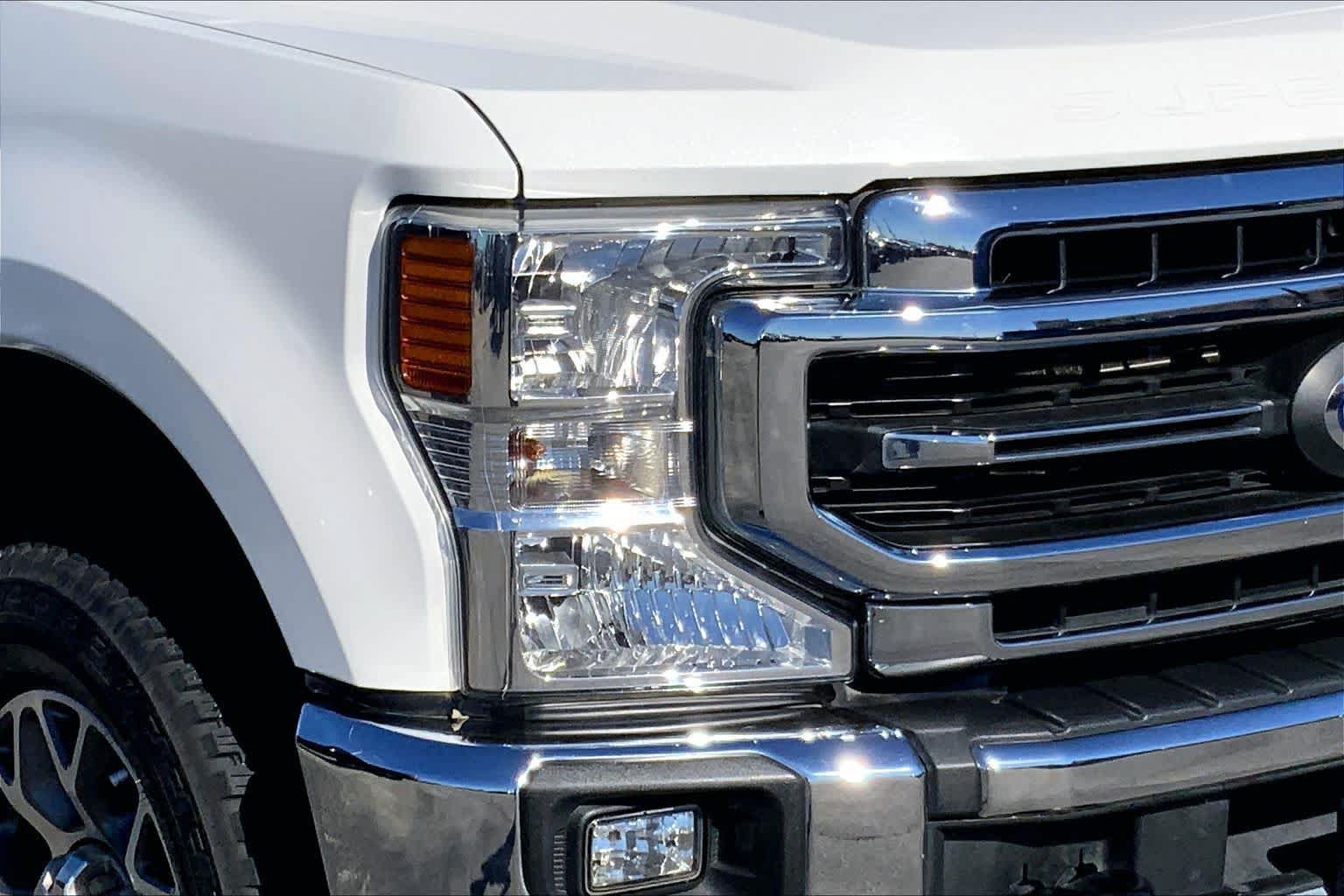 Used 2022 Ford F250 Lariat w/ Lariat Ultimate Package AWD/4WD image 25