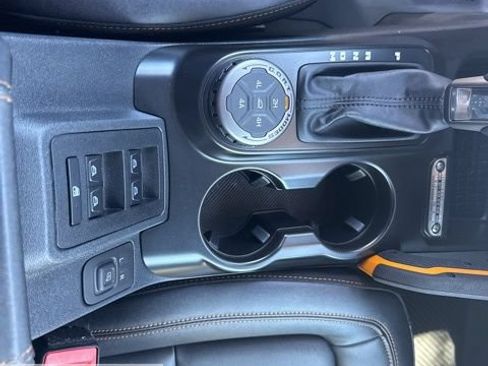 Used 2024 Ford Bronco Badlands AWD/4WD image 39