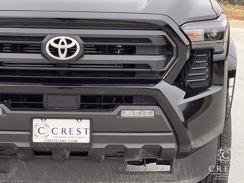 Used 2024 Toyota Tacoma image 10