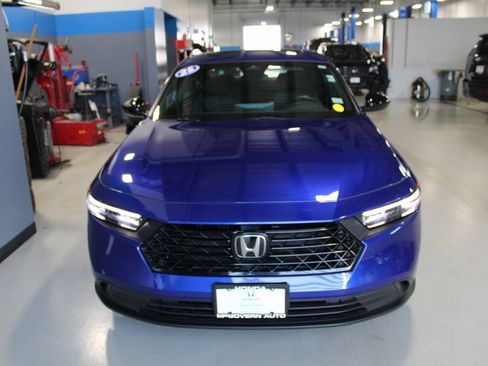 Certified 2025 Honda Accord Sport image 3