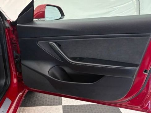 Used 2019 Tesla Model 3 Long Range RWD image 21