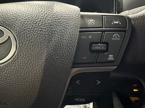 Used 2025 Toyota Camry LE image 20