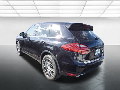 Used 2013 Porsche Cayenne AWD/4WD image 6