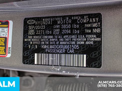 Used 2024 Hyundai Elantra SEL FWD image 41
