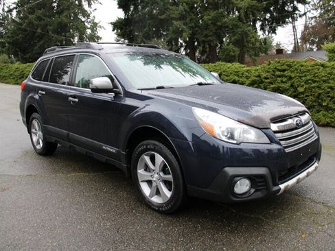 Used 2014 Subaru Outback 2.5i Limited image 2