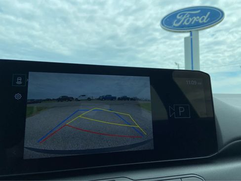 Used 2025 Kia K4 FWD image 28