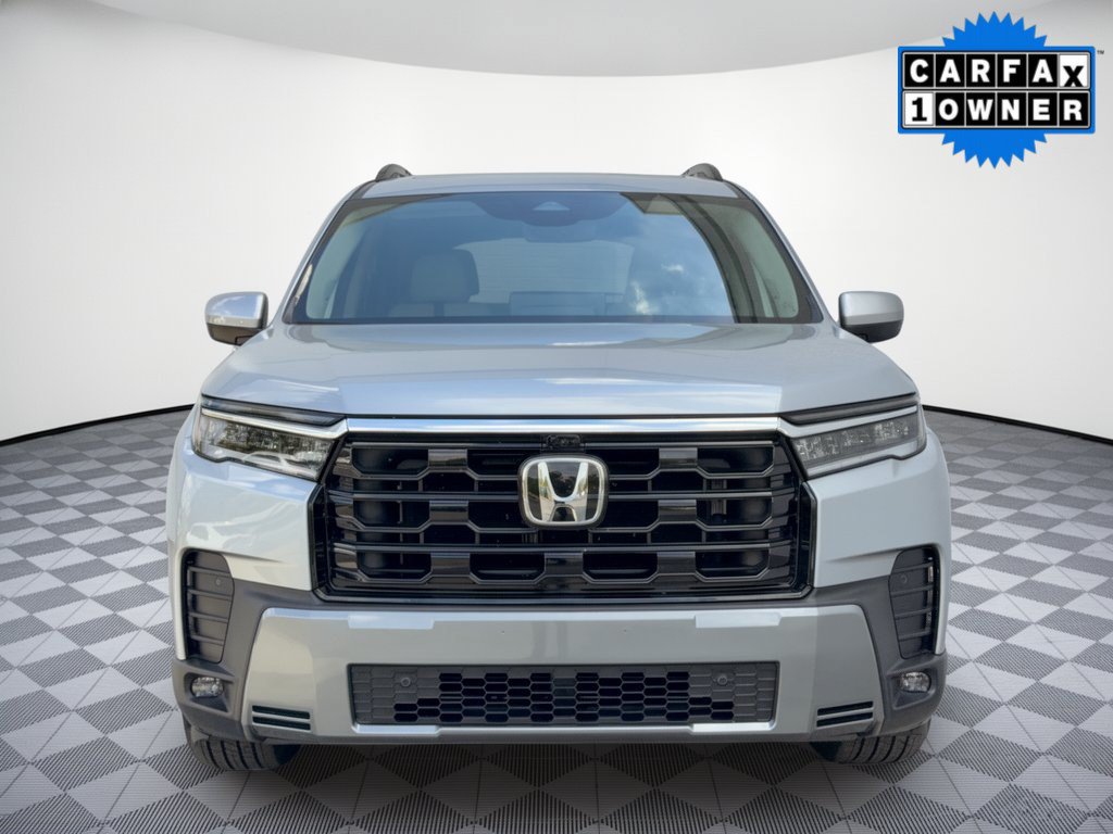 Used 2026 Honda Pilot Touring image 6