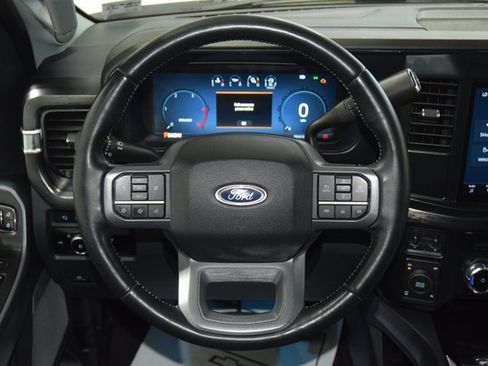 Used 2023 Ford F250 Lariat w/ Sport Appearance Package image 33