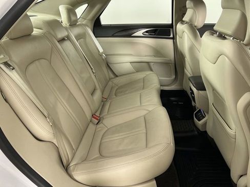 Used 2017 Lincoln MKZ Reserve FWD image 28