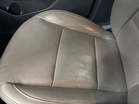 Used 2017 Hyundai Santa Fe Sport image 38