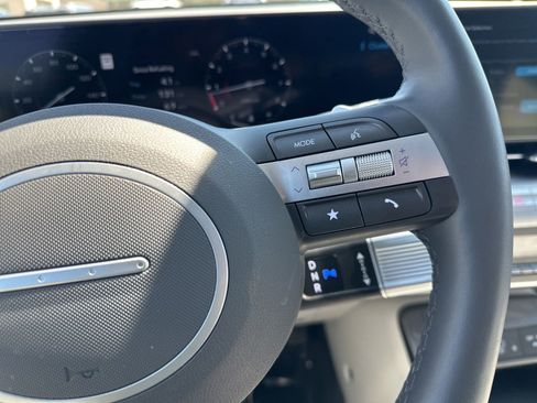Used 2025 Hyundai Kona Limited AWD/4WD image 54