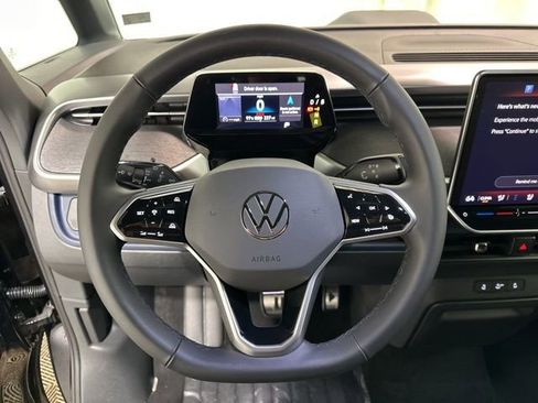 New 2025 Volkswagen ID. Buzz Pro S image 17
