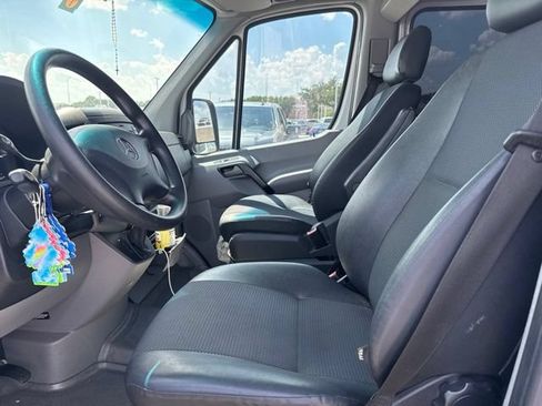 Used 2017 Mercedes-Benz Sprinter 3500 image 8
