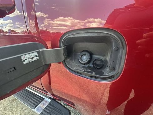Used 2019 Chevrolet Silverado 1500 LT w/ All-Star Edition AWD/4WD image 43