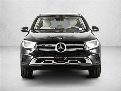 Used 2022 Mercedes-Benz GLC 300 4MATIC image 2