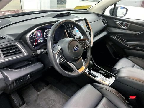 Used 2024 Subaru Ascent Limited w/ Technology Package image 8
