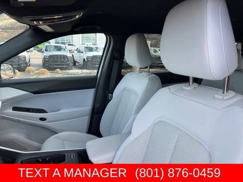 New 2026 Jeep Cherokee Laredo AWD/4WD image 13