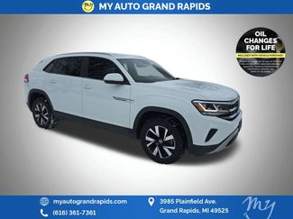 Used 2023 Volkswagen Atlas Cross Sport SE video 2