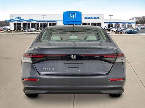 New 2025 Honda Accord LX image 4