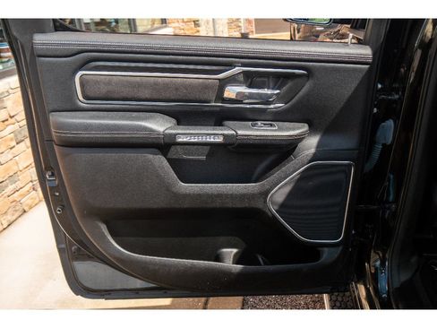 Used 2023 RAM 1500 Laramie AWD/4WD image 17