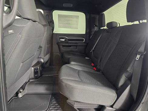 New 2026 RAM 2500 Big Horn AWD/4WD image 36