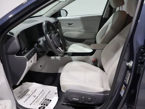 Used 2024 Hyundai Kona SEL image 10