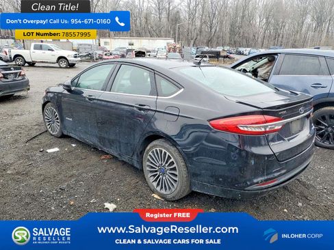 Used 2018 Ford Fusion SE w/ Equipment Group 601A image 3