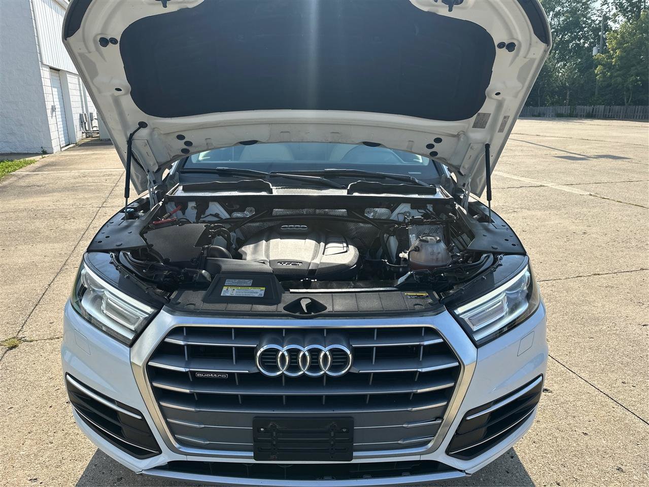 Used 2019 Audi Q5 2.0T Premium AWD/4WD image 23