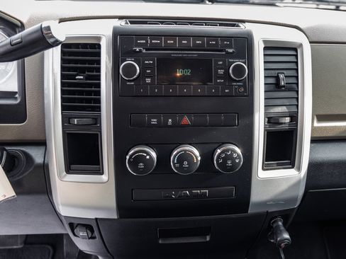 Used 2012 RAM 1500 Classic SLT image 11