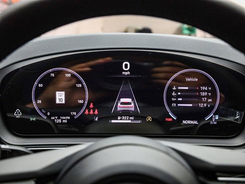 Certified 2026 Porsche Cayenne image 26