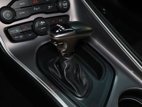 Used 2022 Dodge Challenger GT AWD/4WD image 32