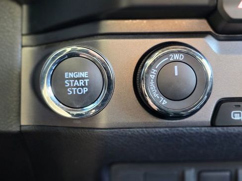 Used 2023 Toyota Tacoma TRD Off-Road image 26